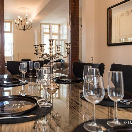 Suites Mana - Matahina Avec Vue Superbe Sur La Place Ducale Et Parking Prive Inclus Charleville-Mézières Dış mekan fotoğraf